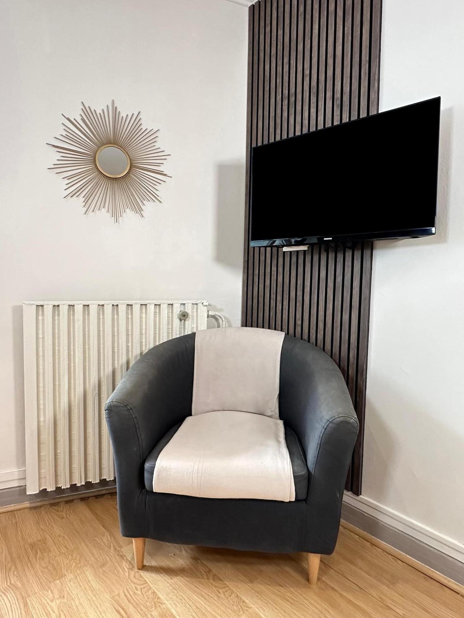 Spacious & Luxurious Flat In Montparnasse Paris Eksteriør bilde
